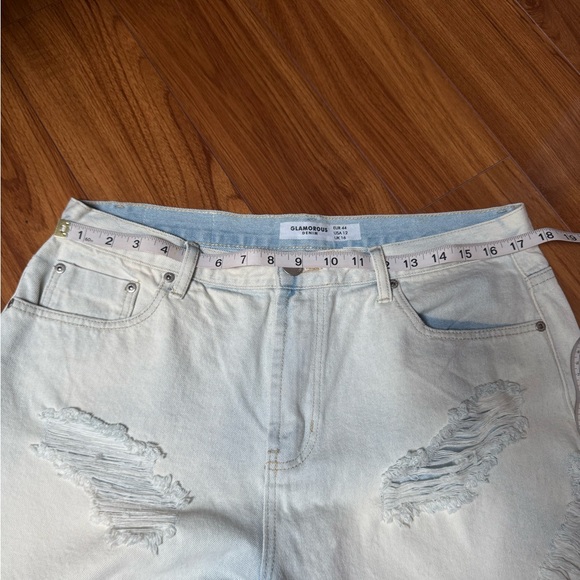 ASOS Glamorous Denim Distressed Shorts - Picture 7 of 13